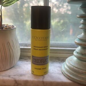 4.3 FL Oz L’Occitane Deodorant Spray Cedrat